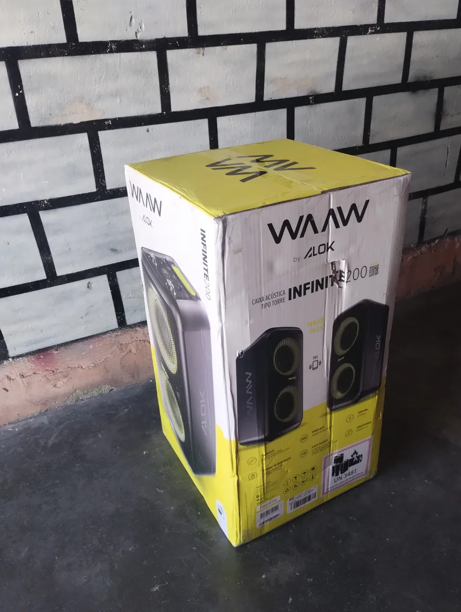 Detalhe de LEDs e painel